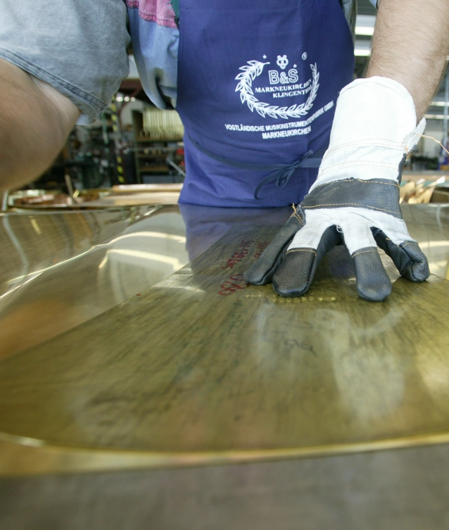 Savoir-faire - Cutting the bell pattern